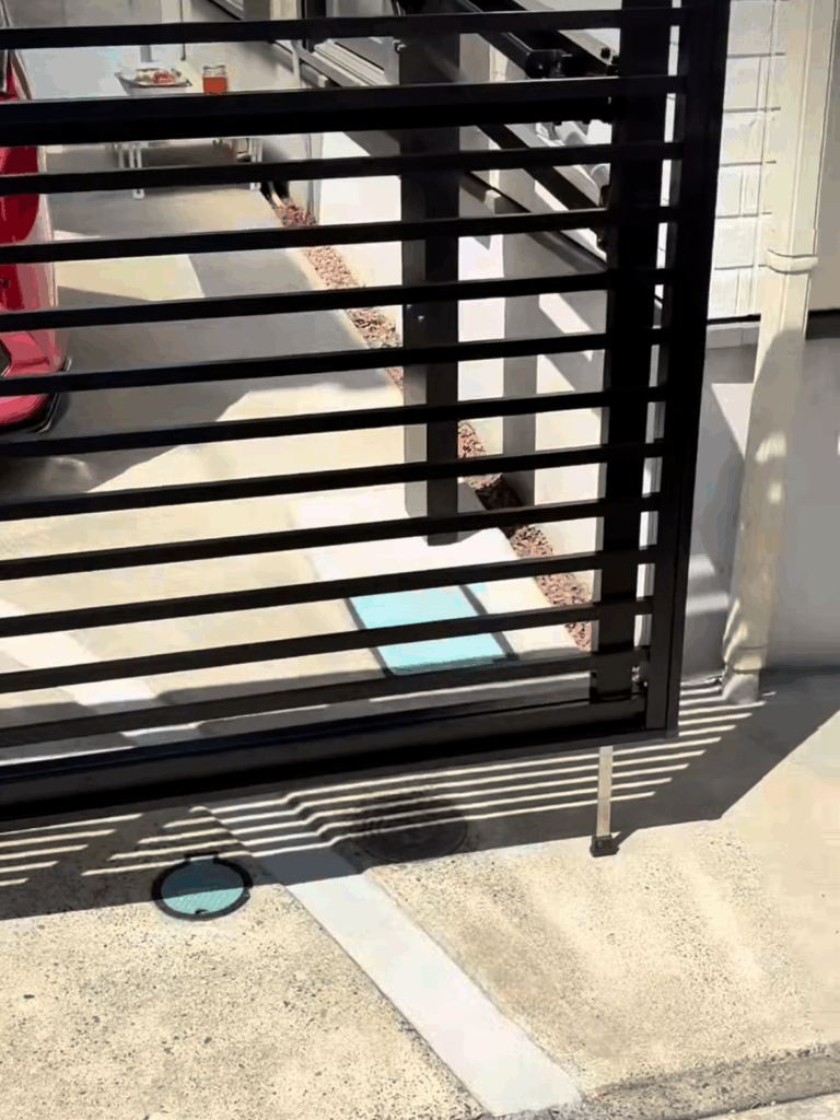 新たに設置されたカーゲート
