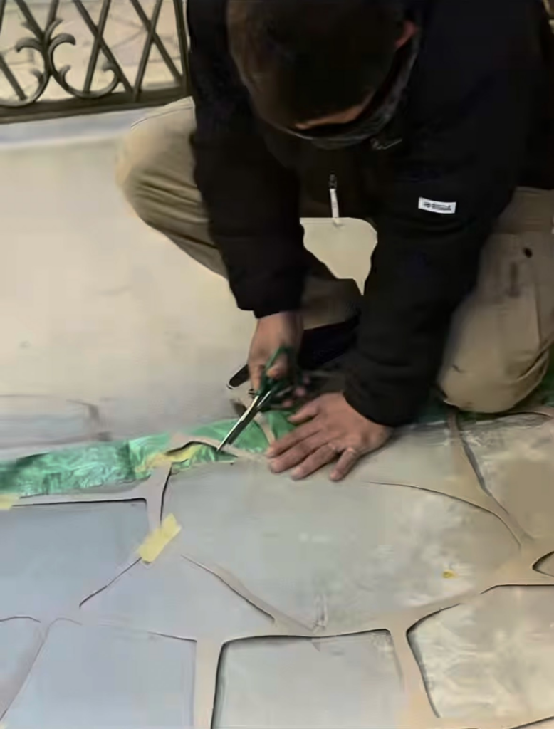 ステンシルを貼り付ける工程